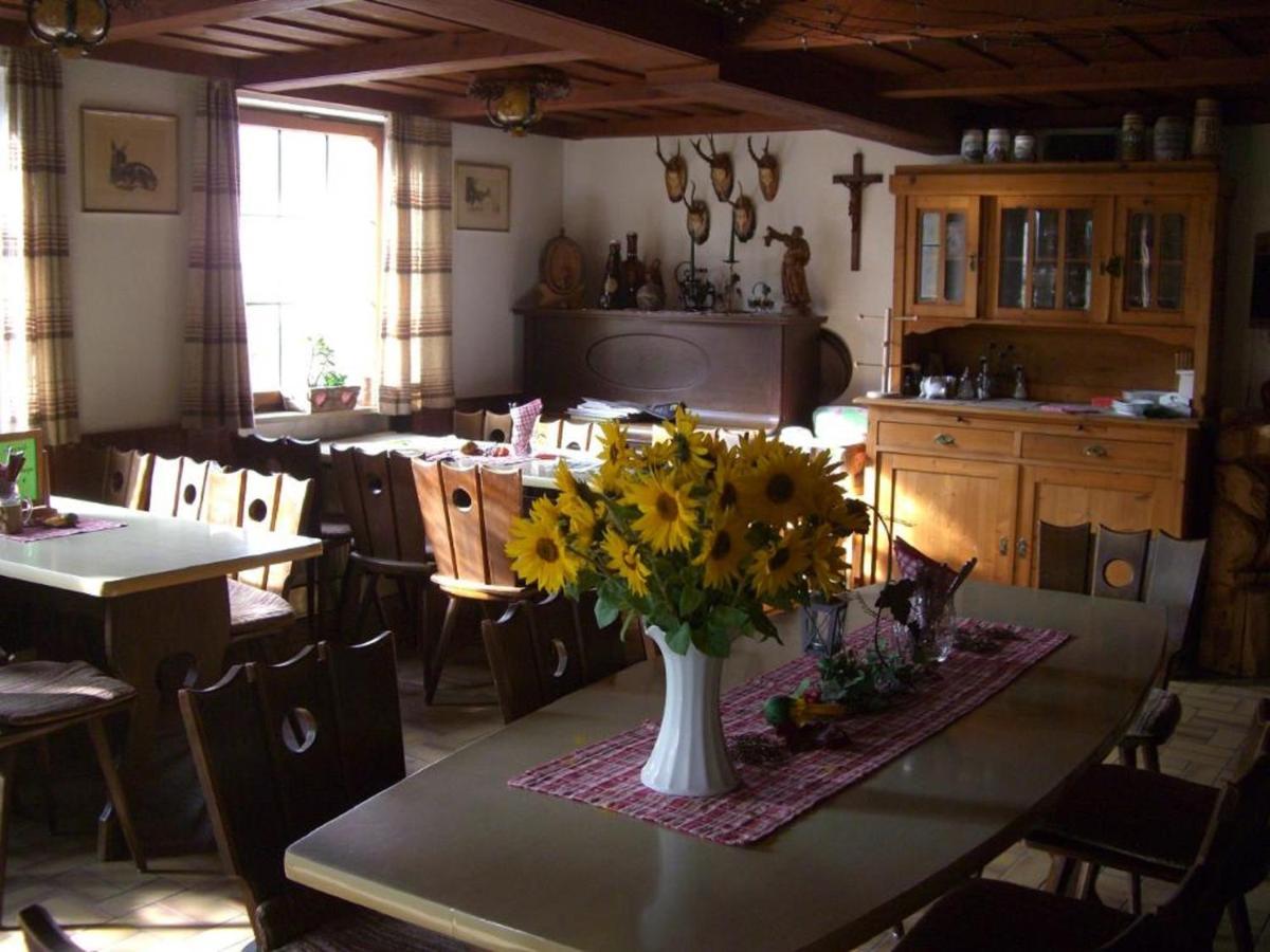 Gasthaus Zum Baeren Gaestehaus Wittighausen Extérieur photo